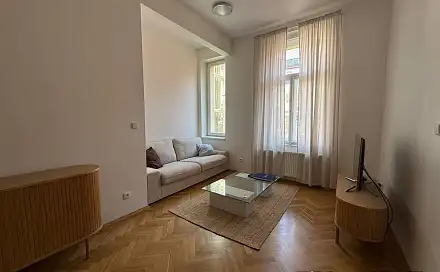 Pronájem bytu 2+kk 51 m², Krásova, Praha 3 - Žižkov