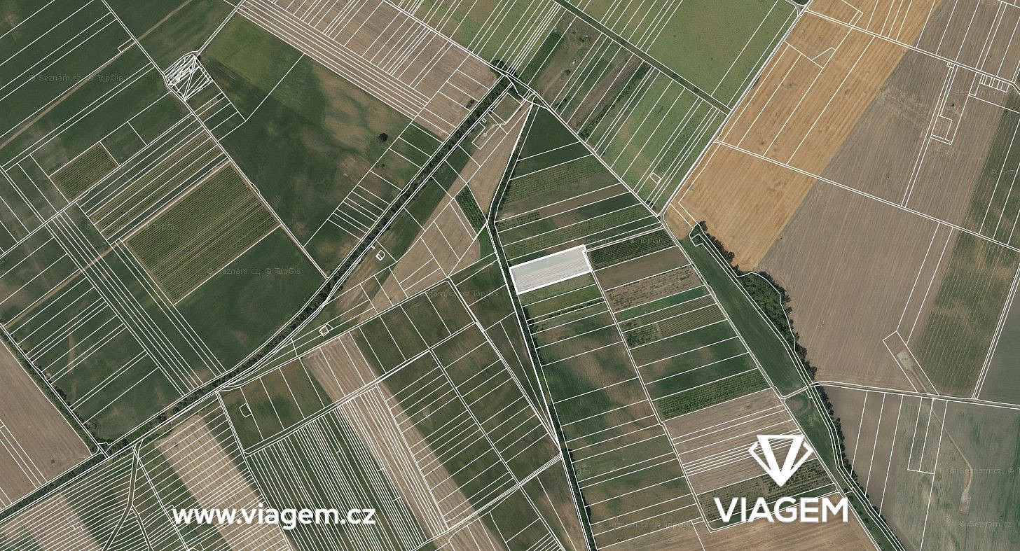 Pole 10 088 m², Podíl 20 % o výměře 2 018 m²