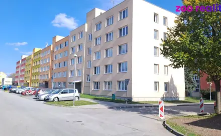 Prodej bytu 1+1 42 m², Sídliště na Sadech, České Velenice, okres Jindřichův Hradec