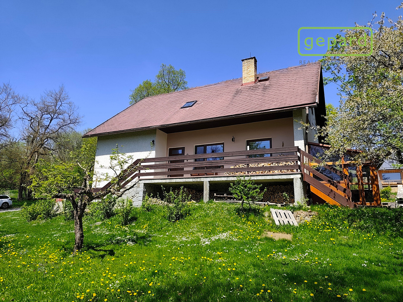 Prodej domu 200 m² s pozemkem 1 309 m² – fotografie 2