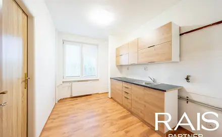 Pronájem bytu 2+1 59 m², Komenského náměstí, Rosice, okres Brno-venkov