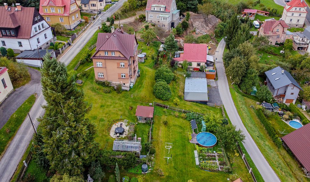 Prodej domu 600 m² s pozemkem 1 656 m², Tanvald – náhled fotky 4