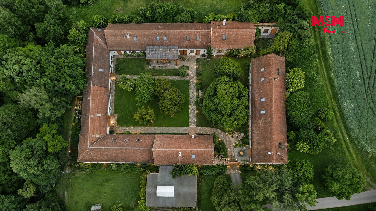 Prodej zemědělského objektu 600 m² – fotografie 4