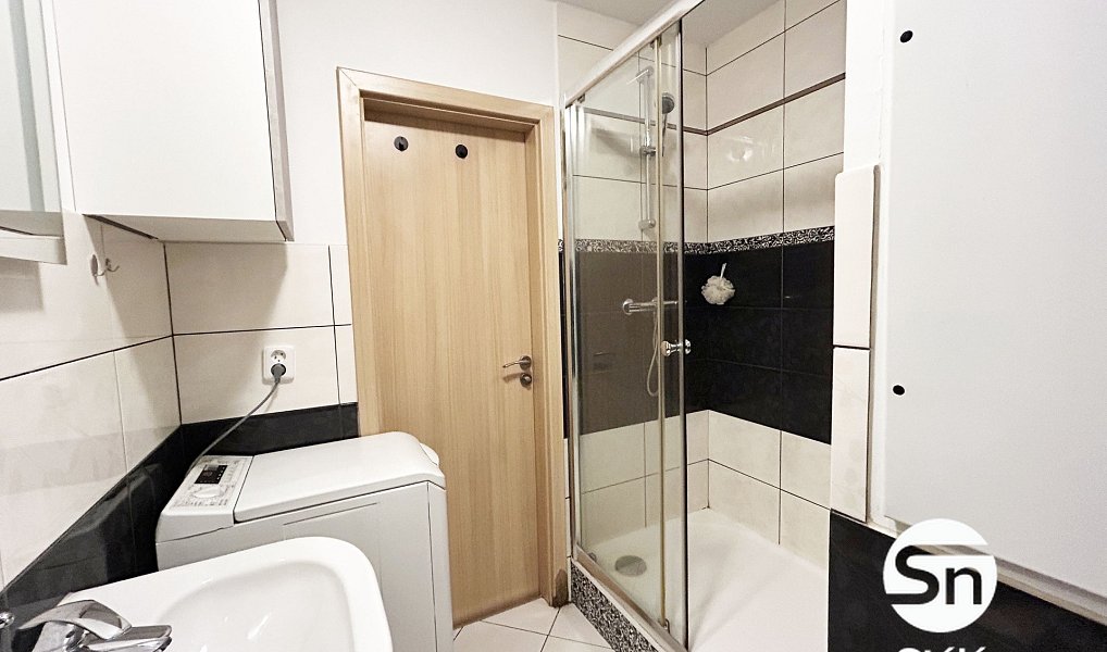 Pronájem bytu 2+kk 36 m², Praha – náhled fotky 3