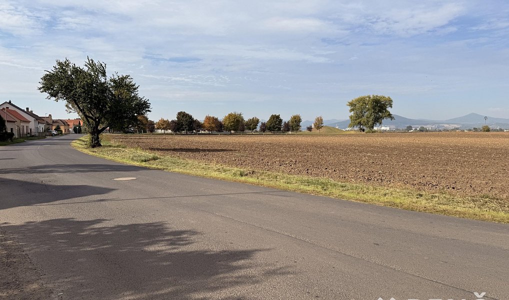 Prodej stavebního pozemku 25 590 m², Terezín – fotka 1 z 12