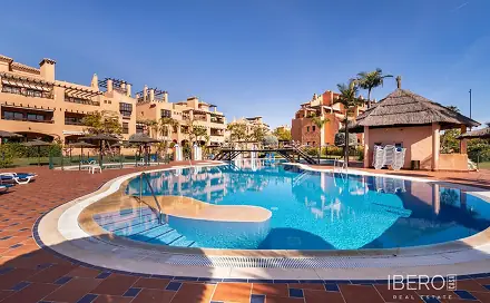Prodej bytu 5+kk 145 m², Estepona, Španělsko