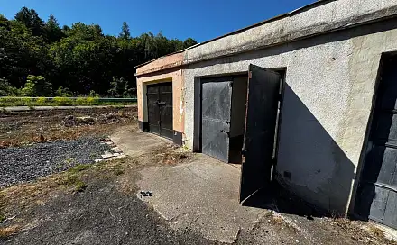 (881) Pronájem garáže 21 m2, Most - Čepirohy