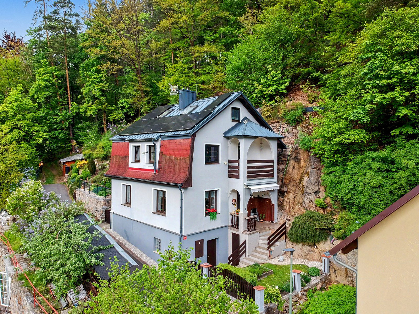 Prodej domu 132 m² s pozemkem 221 m²