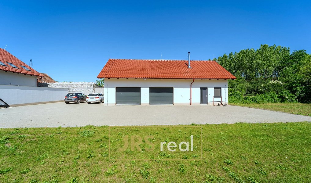 Prodej domu 187 m² s pozemkem 2 699 m², Novosedly – náhled fotky 26