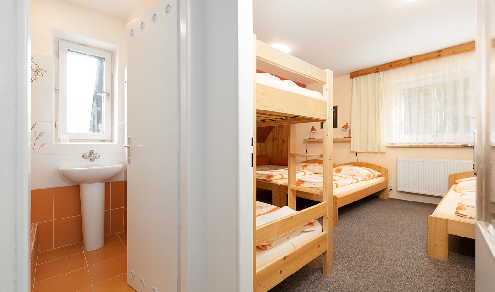 Prodej ubytovacího objektu 455 m², Malá Morávka – náhled fotky 14