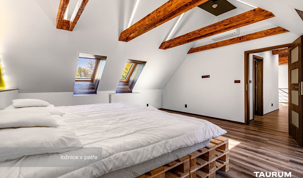 Prodej domu 366 m² s pozemkem 1 448 m², Přehýšov – náhled fotky 10