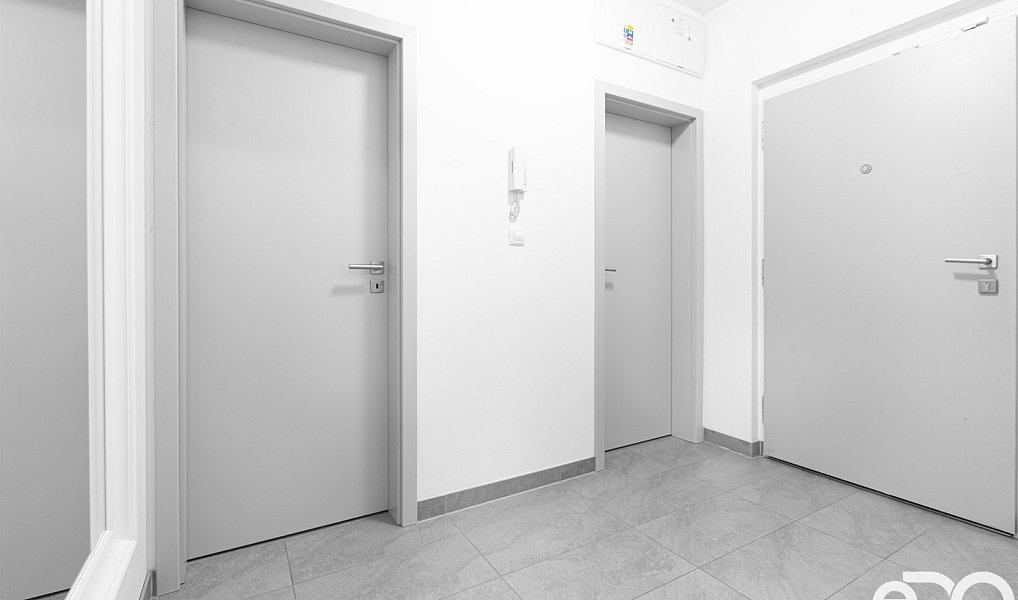 Prodej bytu 3+kk 98 m², Praha – náhled fotky 14