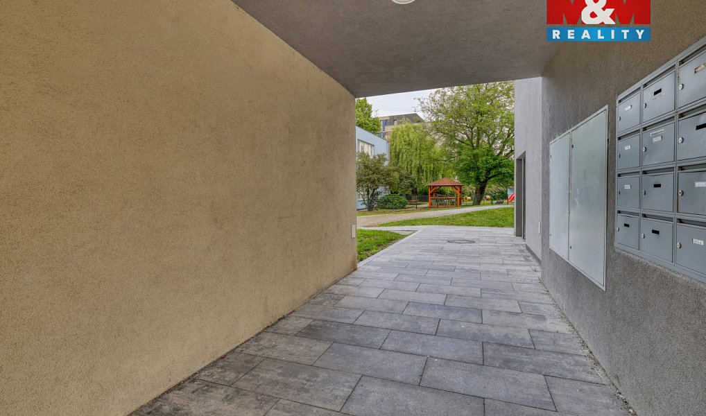 Prodej bytu 1+kk 25 m², Strakonice – náhled fotky 3