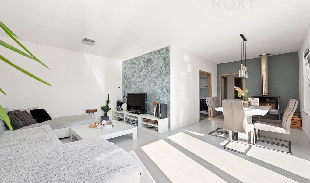 Prodej domu 124 m² s pozemkem 905 m², Černilov – náhled fotky 4