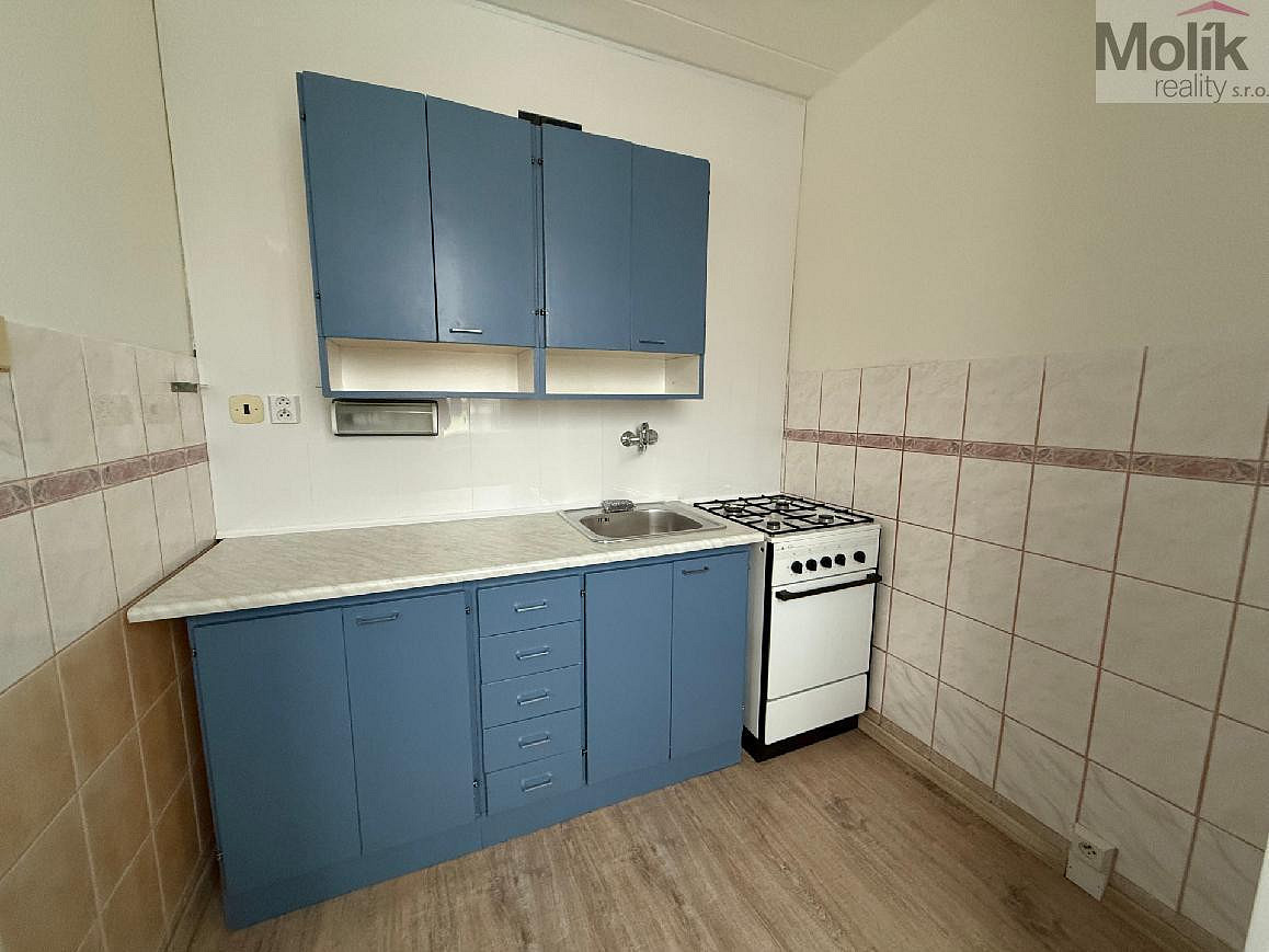 Pronájem bytu 1+1 34 m² — photo 2