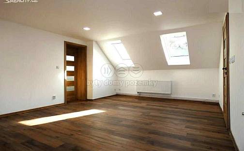 Prodej bytu 3+kk 68 m², Masarykovo náměstí, Týnec nad Labem, okres Kolín