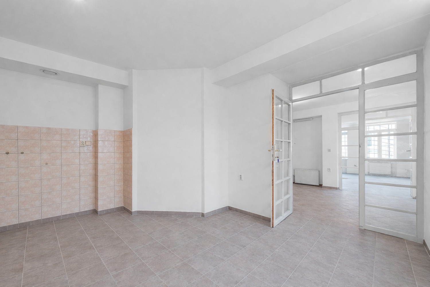 Pronájem kanceláře 124 m² – fotografie 4