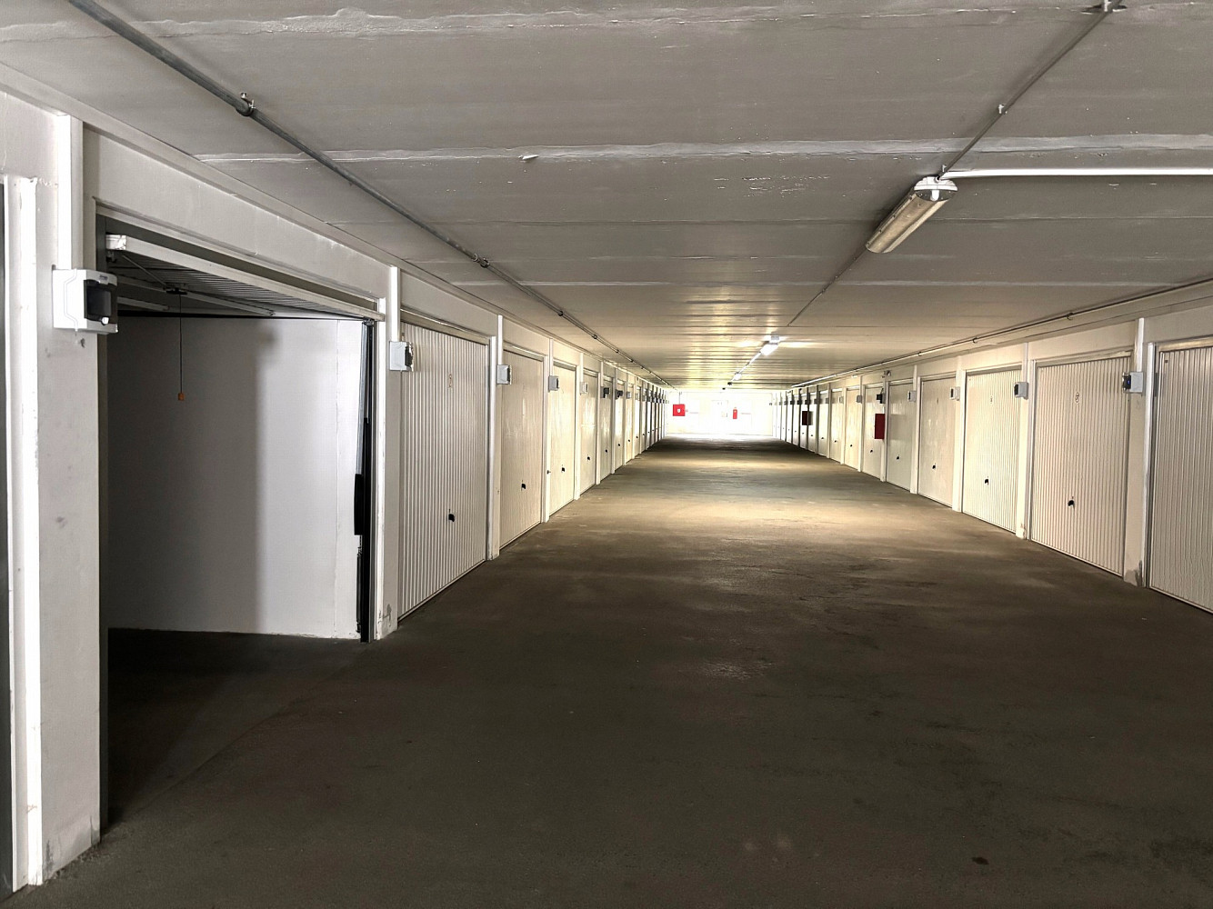 Prodej garáže v parkovacím domě Brno-Bohunice – fotografie 3