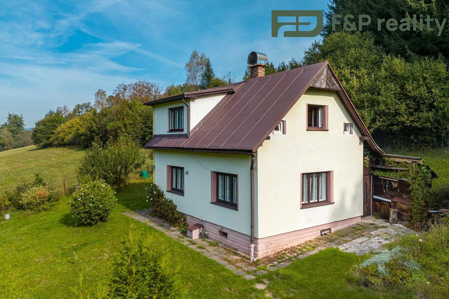 Prodej domu 115 m² s pozemkem 3 107 m²
