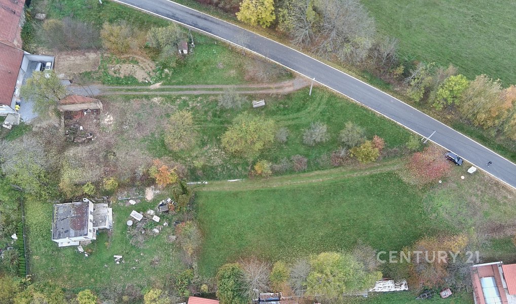 Prodej stavebního pozemku 1 780 m², Kaliště – náhled fotky 4
