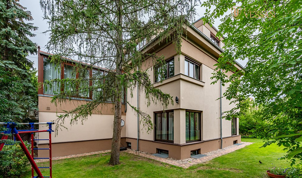 Prodej vily 474 m², Praha – náhled fotky 5