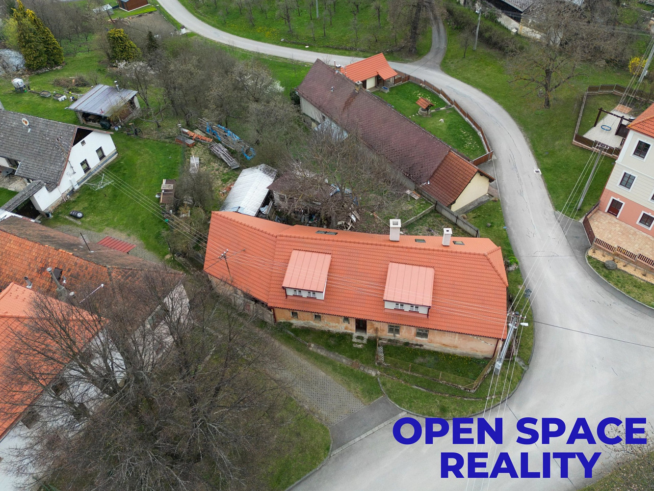 Prodej domu 159 m² s pozemkem 1 664 m²