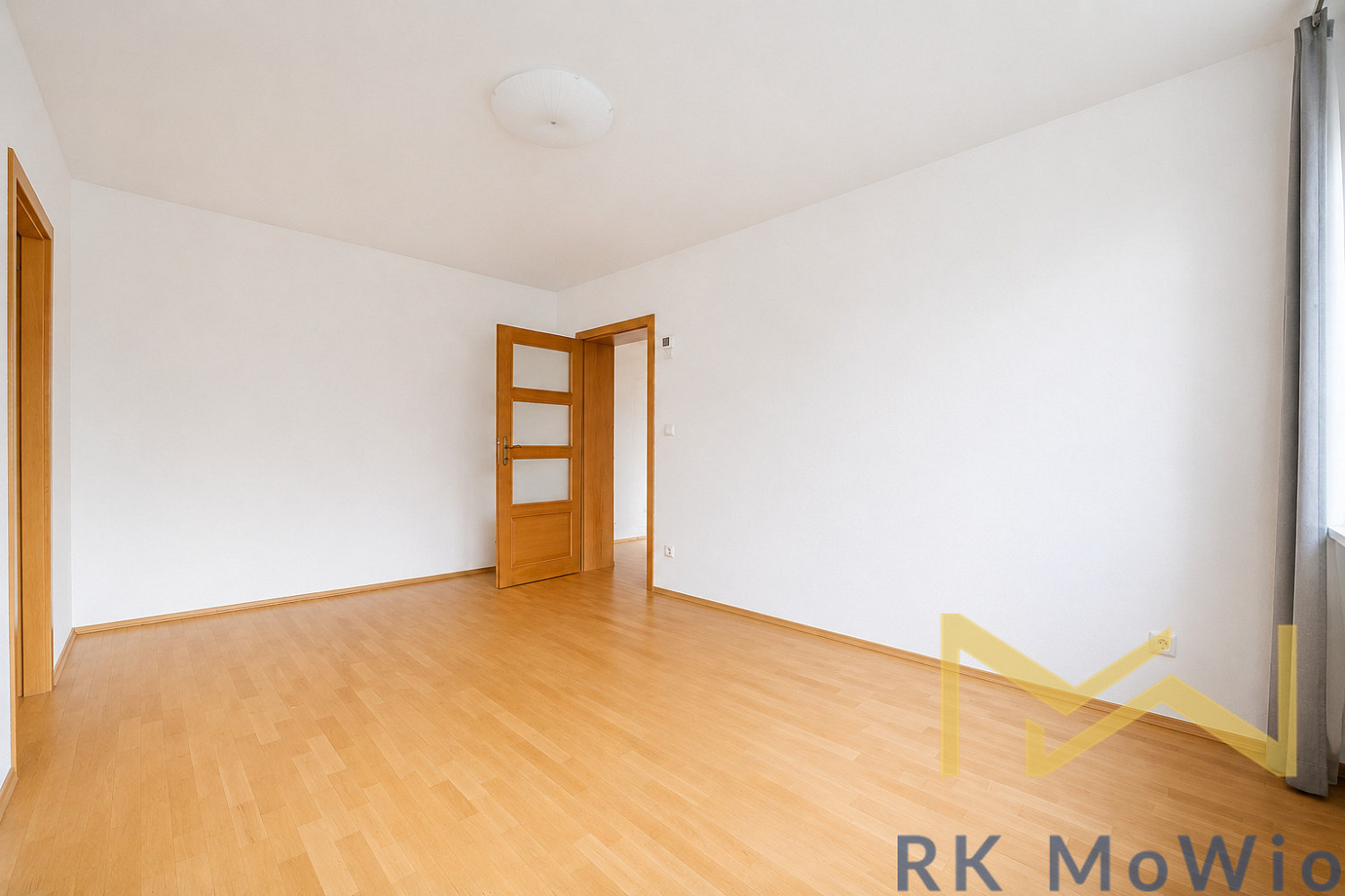 Pronájem domu 246 m² s pozemkem 649 m² – pohled 6