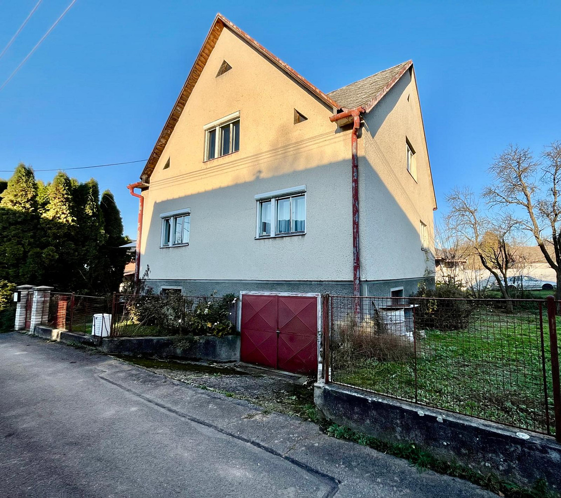Prodej domu 306 m² s pozemkem 306 m²