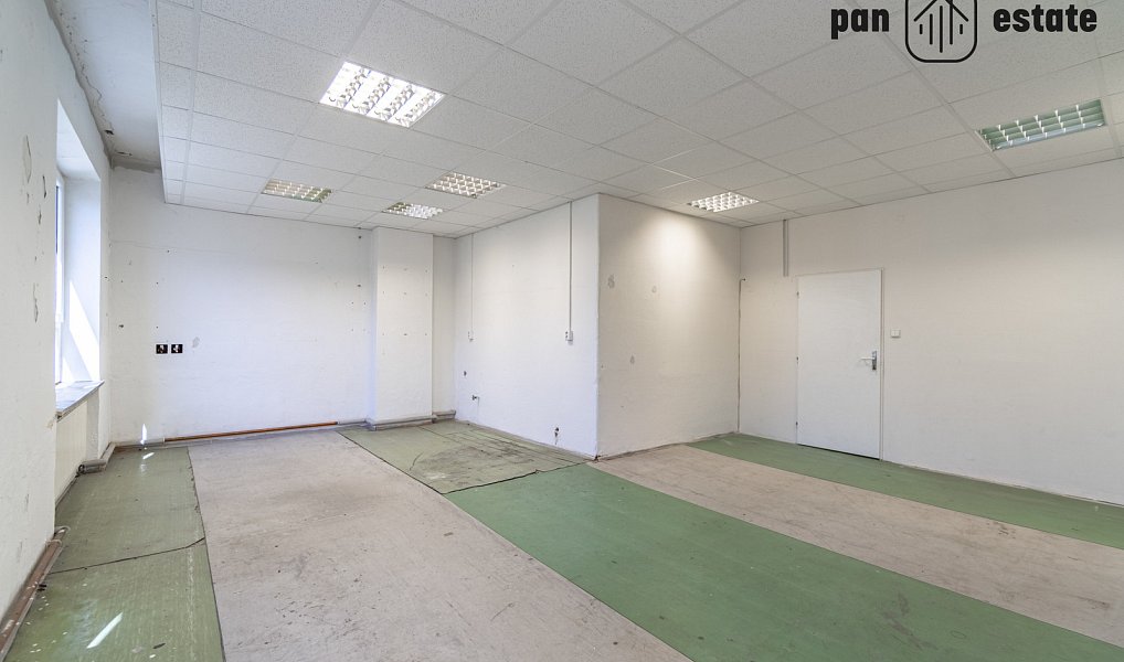 Pronájem kanceláře 31 m², Zlín – náhled fotky 8