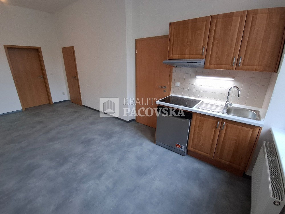 Pronájem bytu 2+kk 65 m² – fotografie 2