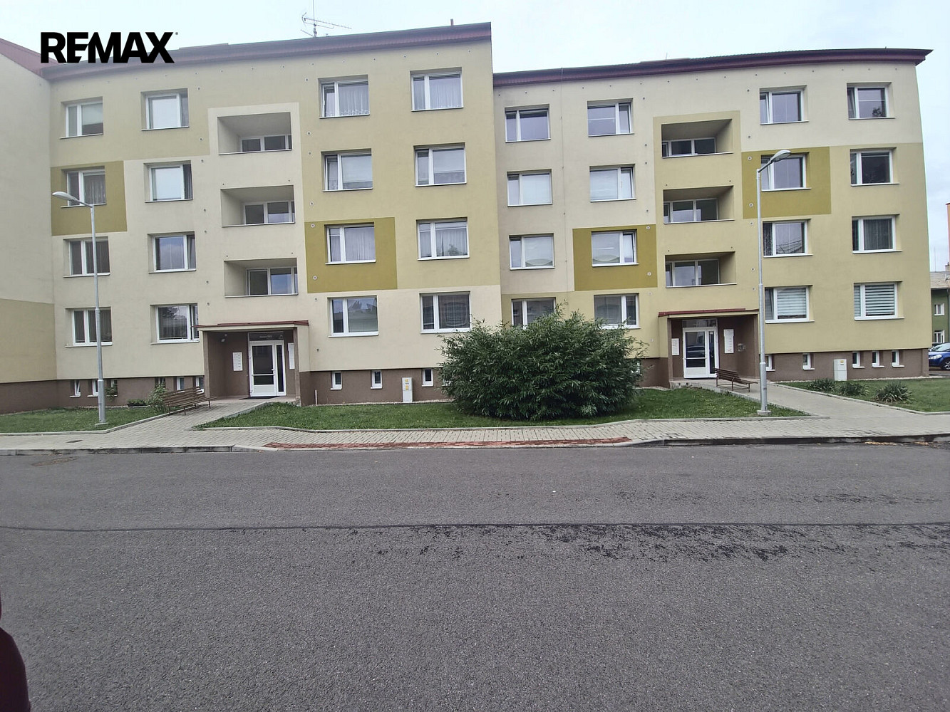 Pronájem bytu 1+1 37 m²