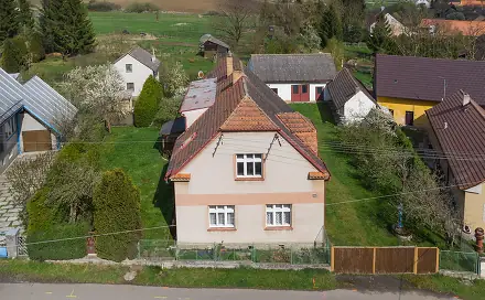 Prodej domu 240 m² s pozemkem 1 122 m², Střížovice, okres Plzeň-Jih
