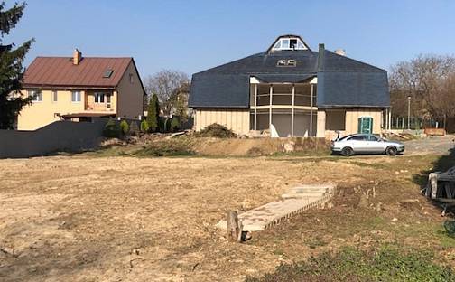 Prodej domu 950 m² s pozemkem 1 772 m², Chrpová, Jesenice - Horní Jirčany, okres Praha-západ