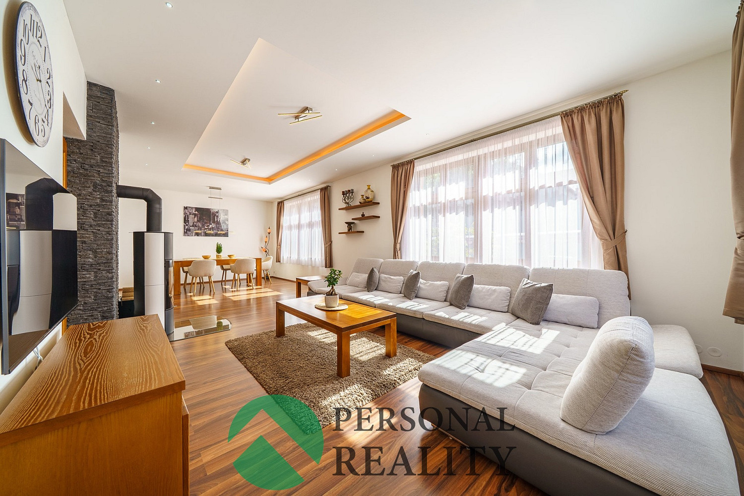 Prodej domu 616 m² s pozemkem 439 m² – fotografie 3
