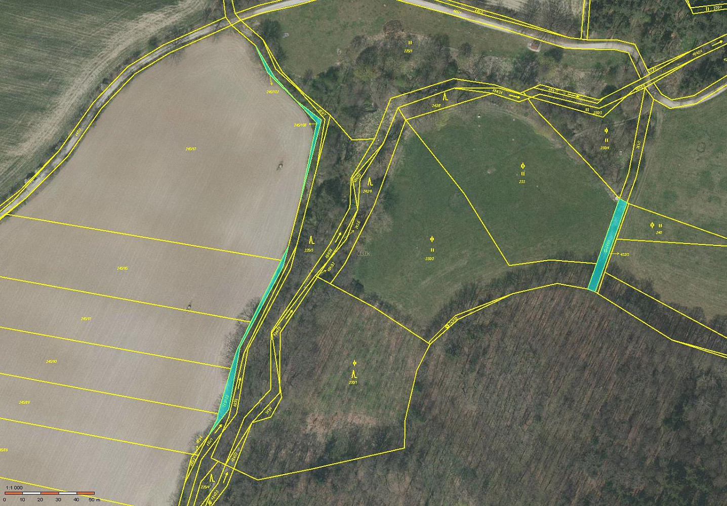 Prodej pole 1 760 m²