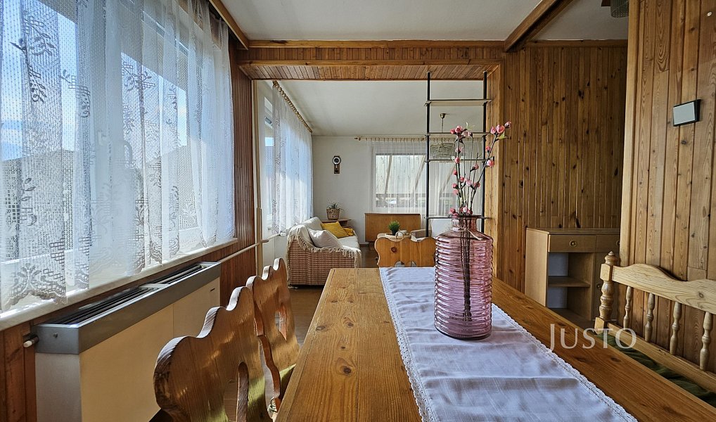 Prodej domu 296 m² s pozemkem 853 m², Strakonice – náhled fotky 8