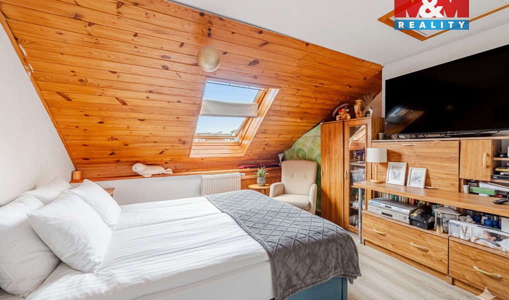 Prodej nájemního domu, činžáku 330 m², Mělník – náhled fotky 2