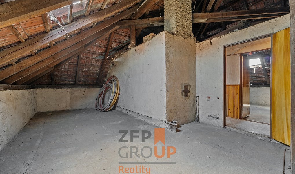 Prodej domu 165 m² s pozemkem 596 m², Straškov-Vodochody – náhled fotky 33