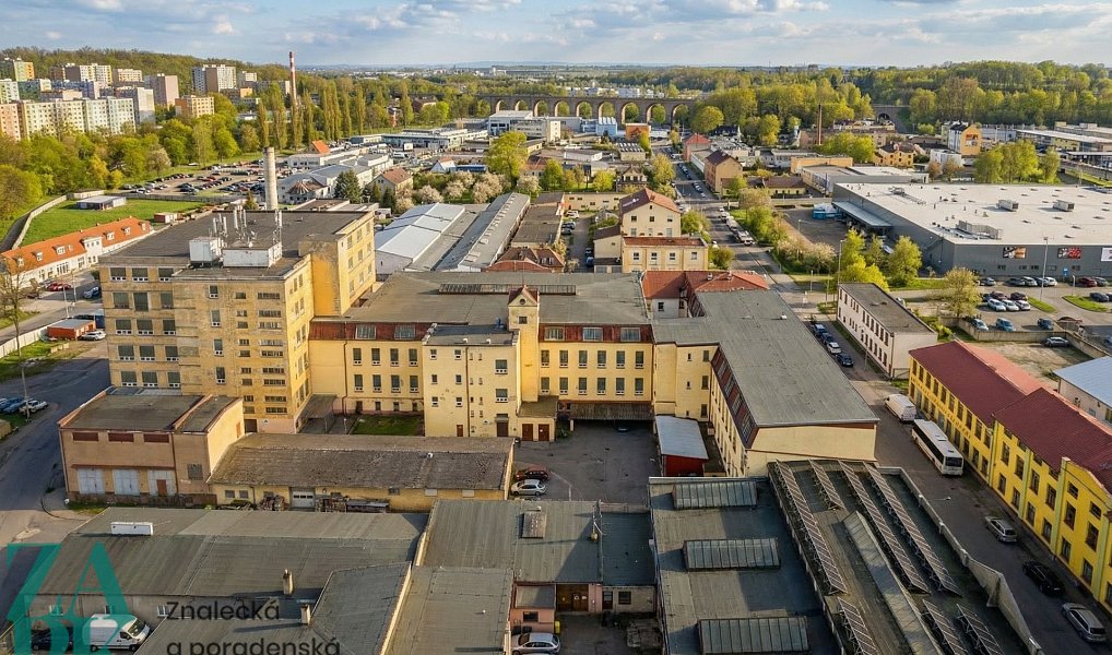 Pronájem skladovacích prostor 134 m², Cheb – náhled fotky 2