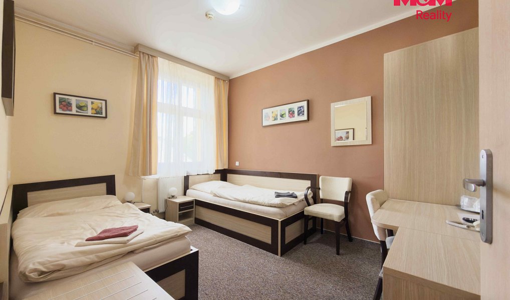 Prodej ubytovacího objektu 650 m², Karviná – náhled fotky 23