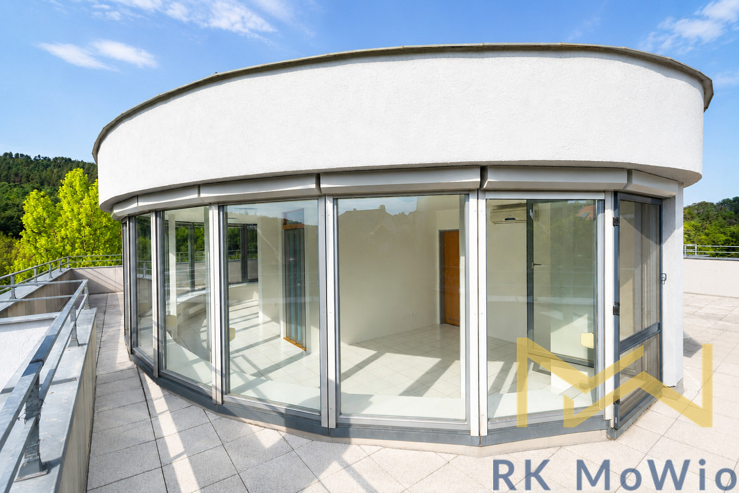 Pronájem domu 230 m² s pozemkem 550 m² — photo 5