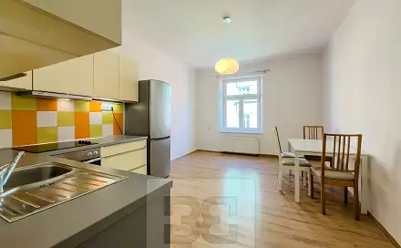 Pronájem bytu 2+kk 48 m²