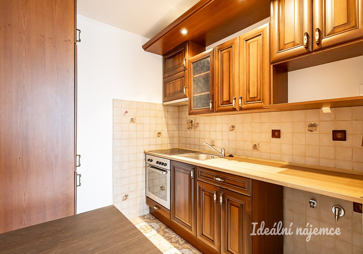 Pronájem bytu 2+kk 45 m²