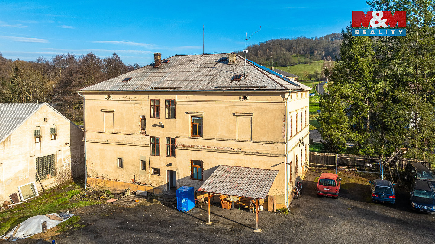 Prodej domu 1 028 m² s pozemkem 5 779 m² – fotografie 4