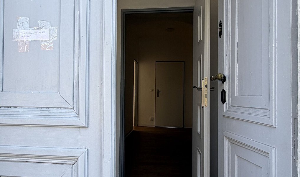 Pronájem bytu 3+kk 96 m², Vroutek – náhled fotky 12