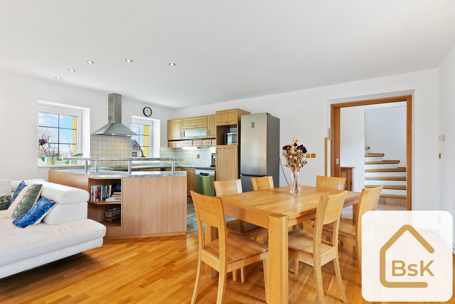 Prodej domu 168 m² s pozemkem 1 569 m² - Ansicht 5
