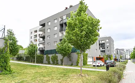 Pronájem bytu 3+kk 78 m², Strnadových, Praha 9 - Vysočany