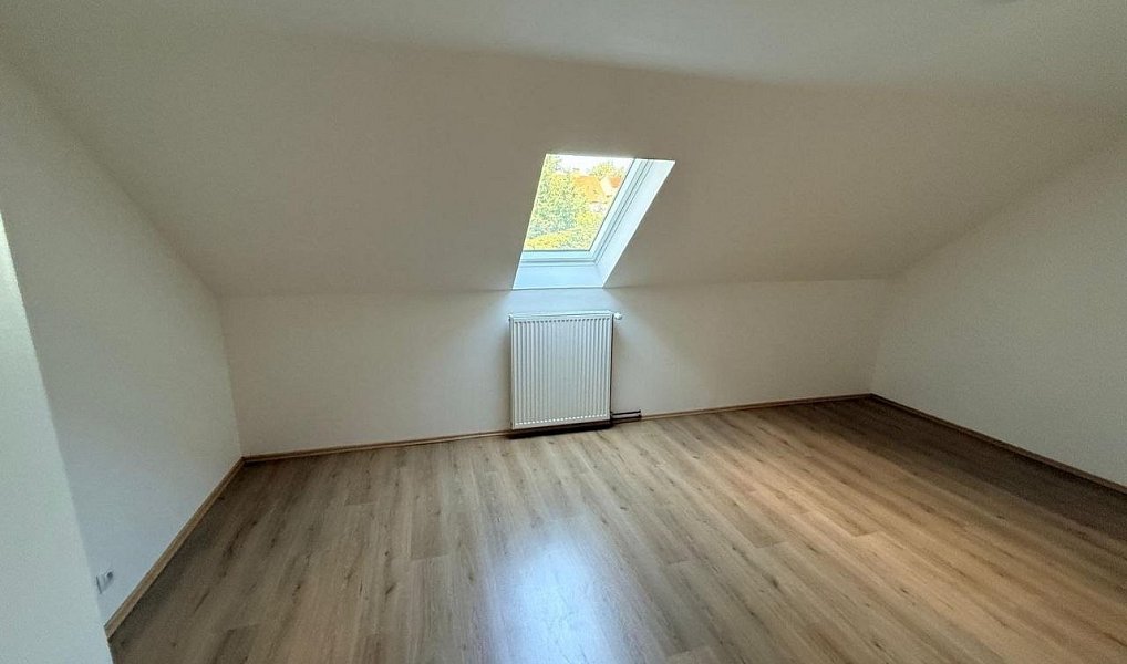 Pronájem bytu 4+1 124 m², Šlapanice – náhled fotky 8