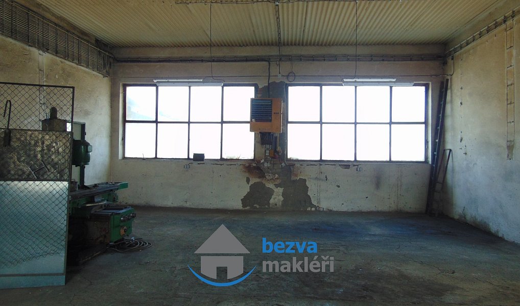 Pronájem výrobních prostor 165 m², Skuteč – náhled fotky 3