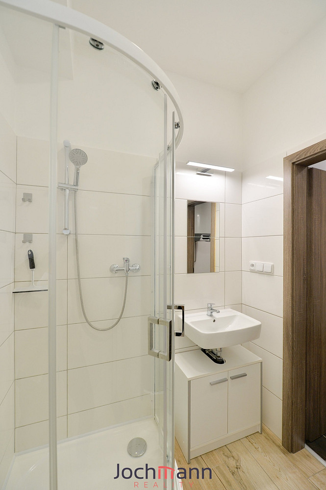 Pronájem bytu 2+kk 43 m² – fotografie 5